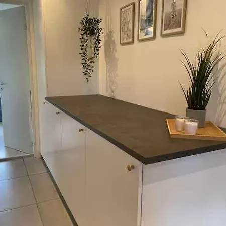 Newly Renovated 150 M From Fjord *