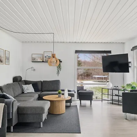 Nieuw Gerenoveerd 150 M Fjord Vakantiehuis Farsø
